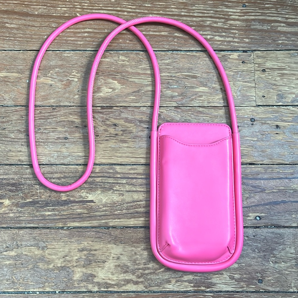 UO Lexi Crossbody Phone Sling